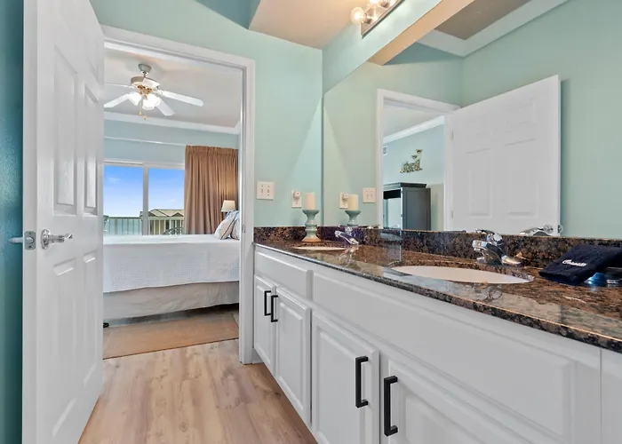 Crystal Tower Unit 908 Holiday home
